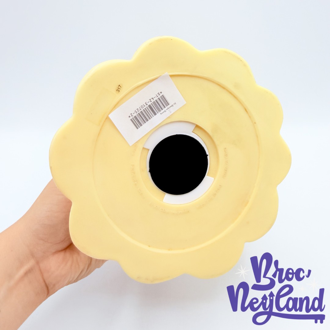 Tirelire-Belle-La-Belle-et-la-Bête-Disneyland-Paris-Disney-plastique-princesse-jaune-26-cm (1)