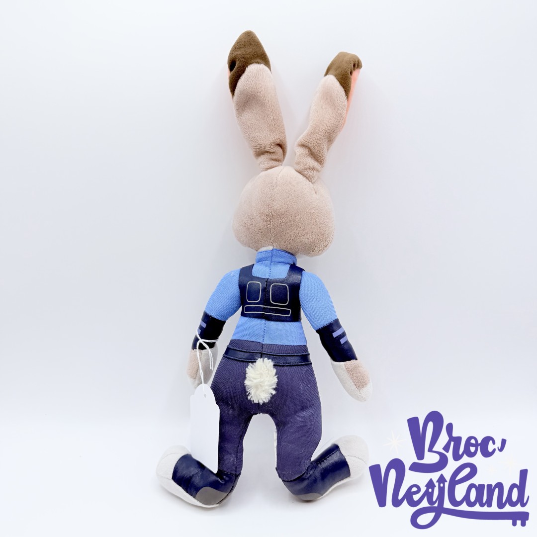 Peluche-Judy-Hopps-Zootopie-Disney-Store-2017-lapin-gris-police-38-cm (3)