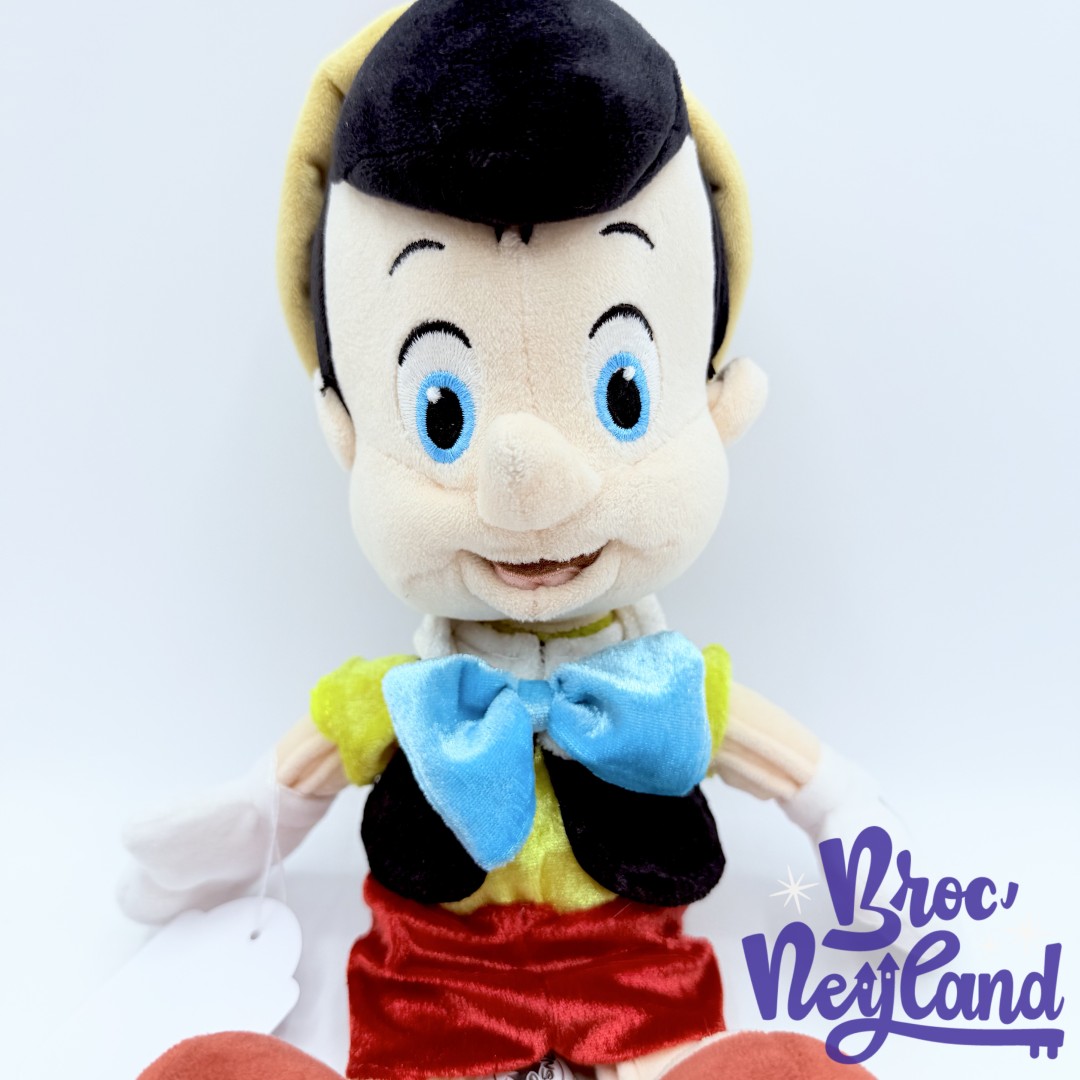 Peluche-Pinocchio-Disney-Store-pantin-de-bois-33-cm (3)