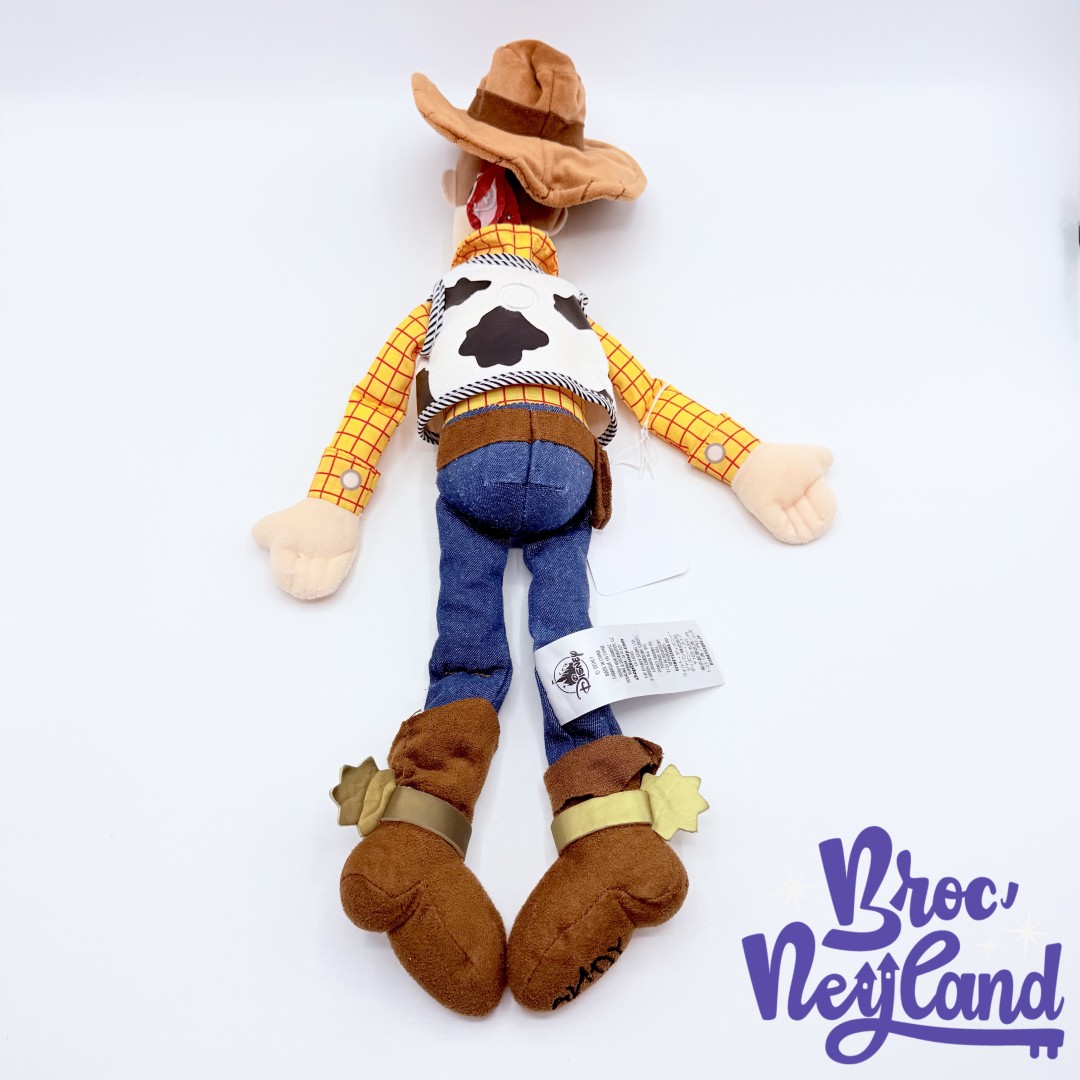 Peluche-Woody-Toy-Story-Disney-Store-2019-poupée-chiffon-cow-boy-chapeau-47-cm (1)