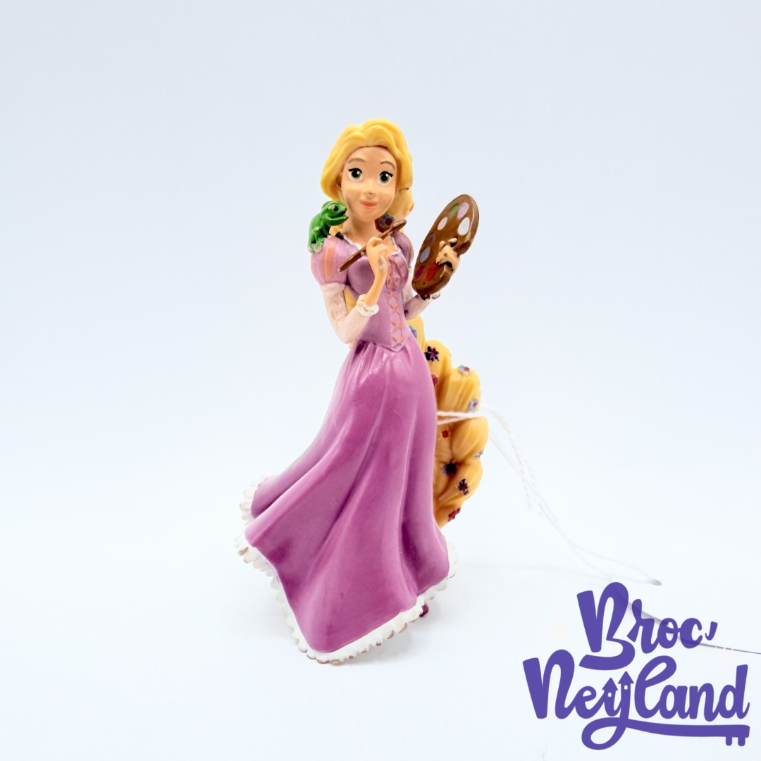 Figurine-Raiponce-Pascal-peinture-Disney-Bullyland-princesse-11-cm (3)
