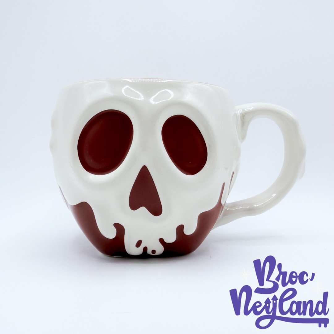 Tasse-Pomme-Empoisonnée-Disney-Store-2018-mug-Blanche-Neige-rouge-relief-3D (2) (Grand)