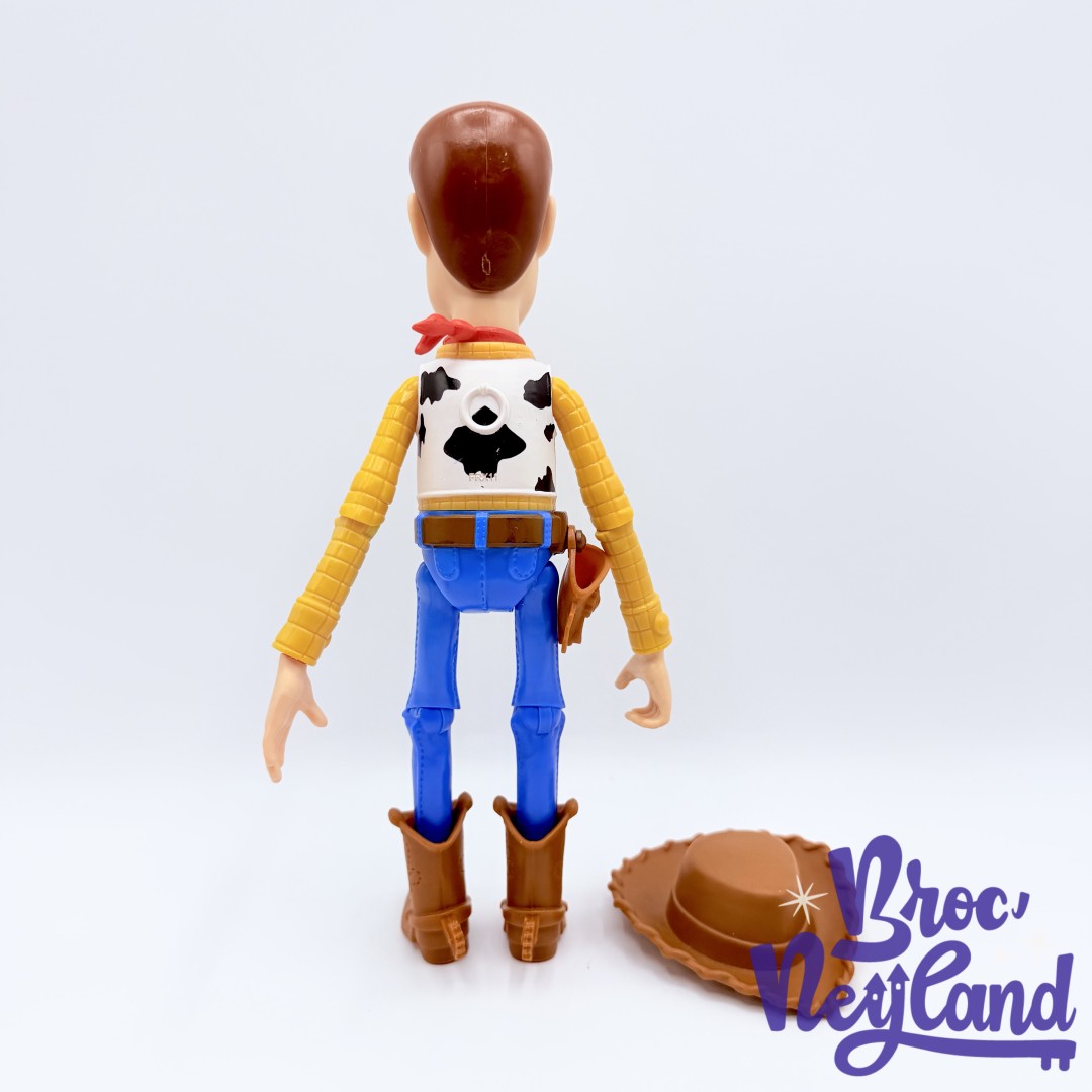 Jouet-Figurine-Woody-Toy-Story-4-Disney-Mattel-2017-cow-boy-24-cm (3)