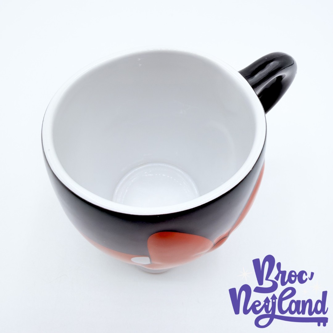 Tasse-Minnie-Mouse-jupe-Disneyland-2018-mug-Disney-noir-rouge-blanc-relief-3D (5)