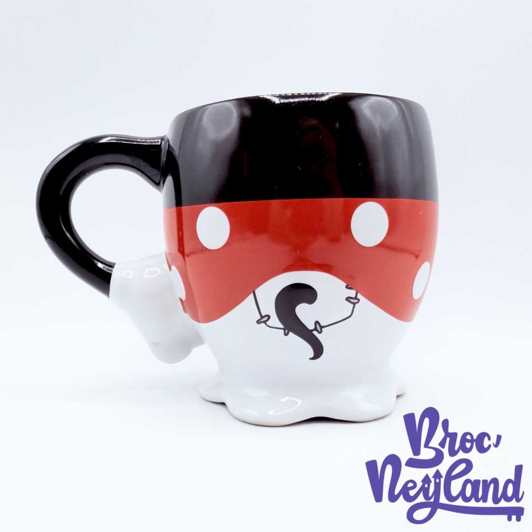 Tasse-Minnie-Mouse-jupe-Disneyland-2018-mug-Disney-noir-rouge-blanc-relief-3D (1)