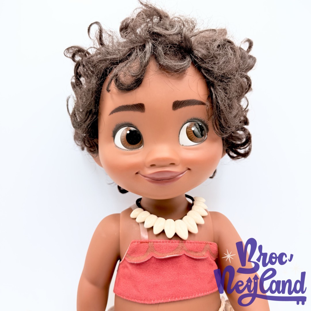 Poupée-Vaiana-Toddler-Animators-Collection-Disney-Store-2016-bébé-39-cm (1)
