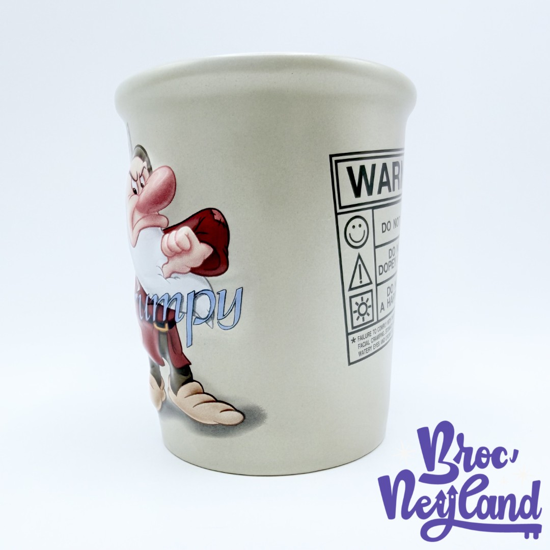 Tasse-Grincheux-Warning-Disneyland-mug-Disney-Blanche-Neige-et-les-sept-nains-Grumpy-relief-3D (3)