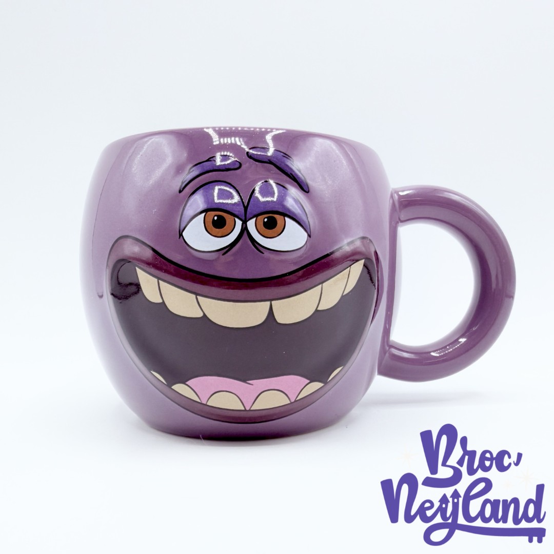 Tasse-Art-Monstres-et-Cie-Disneyland-Paris-2013-mug-Disney-monstre-violet-visage-relief-3D (2)