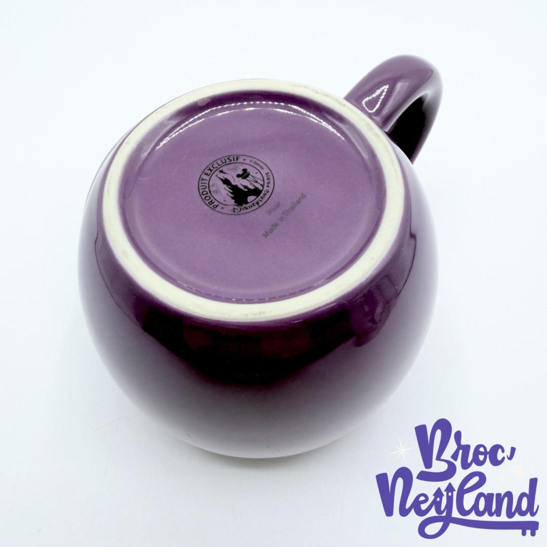 Tasse-Art-Monstres-et-Cie-Disneyland-Paris-2013-mug-Disney-monstre-violet-visage-relief-3D (1)
