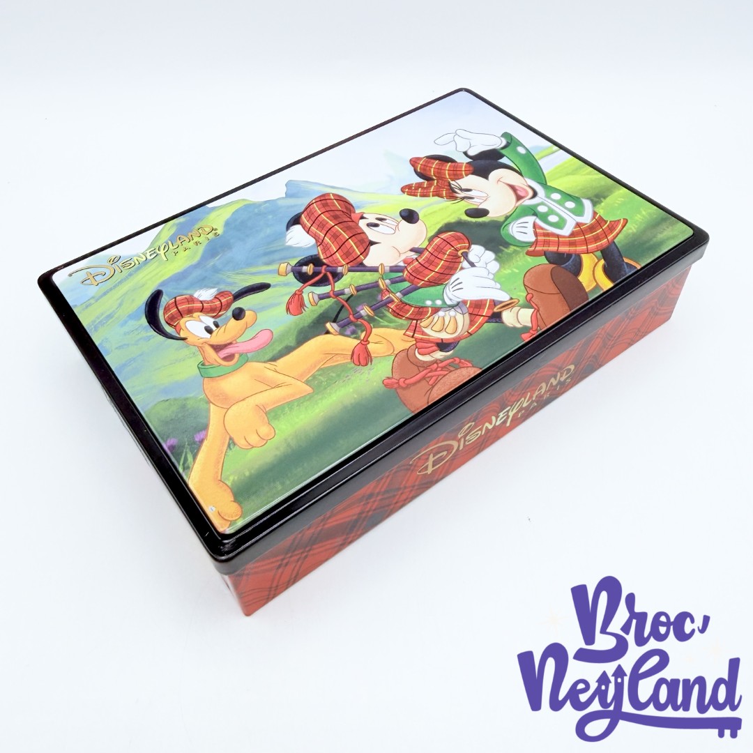 Boite-métal-Mickey-et-ses-amis-Ecosse-Disneyland-Paris-Disney-gâteaux-biscuits (3)