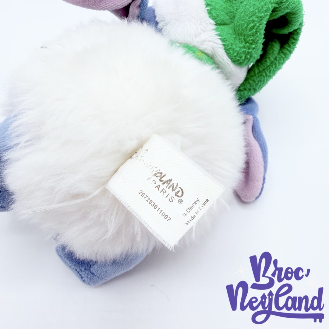 Peluche-etitch-Boule-de-Neige-Disneyland-Paris-Disney-Lilo-et-Stitch-Noël-bonnet-vert-16-cm (1)