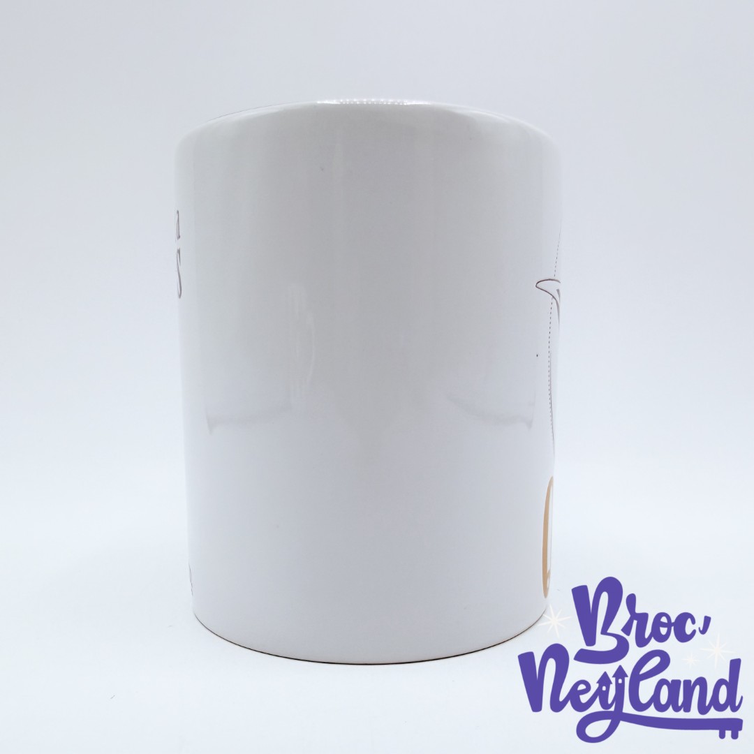 Tasse-Méchante-reine-Born-to-be-Queen-Disneyland-Paris-mug-Disney-Blanche-Neige-et-les-sept-nains (2)