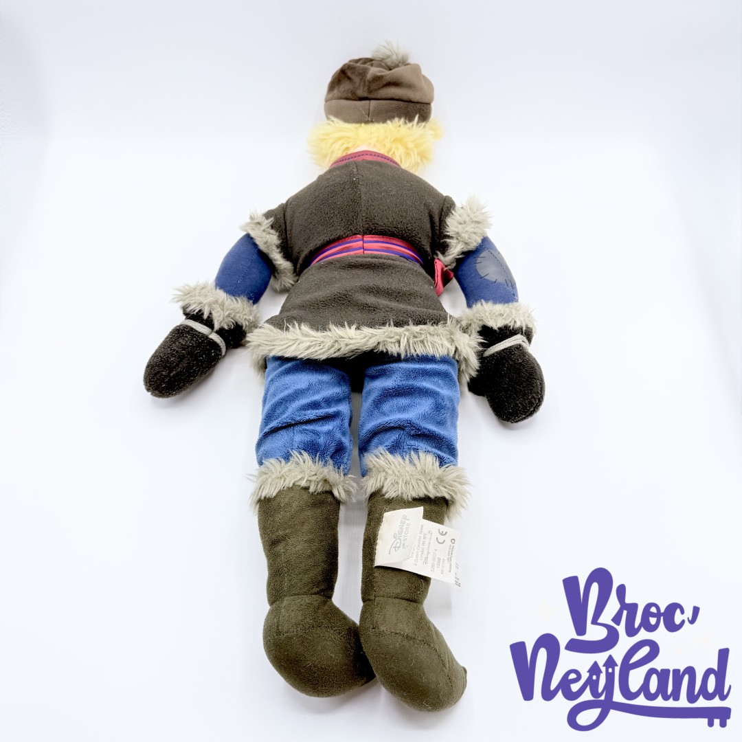 Poupée-chiffon-Kristoff-La-Reine-des-Neiges-Disney-Store-2015-peluche-garçon-53-cm (4)