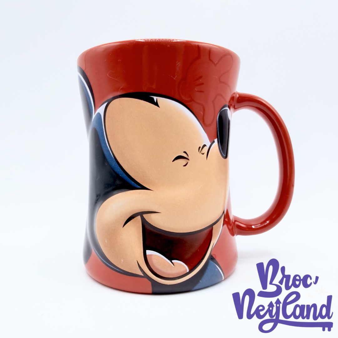Tasse-Mickey-Mouse-Portrait-Disneyland-Resort-Paris-mug-Disney-rouge-relief-3D (4)