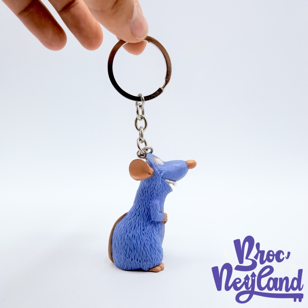 Porte-clés-Rémy-Ratatouille-Disneyland-Paris-Disney-rat-bleu-7-cm (1)