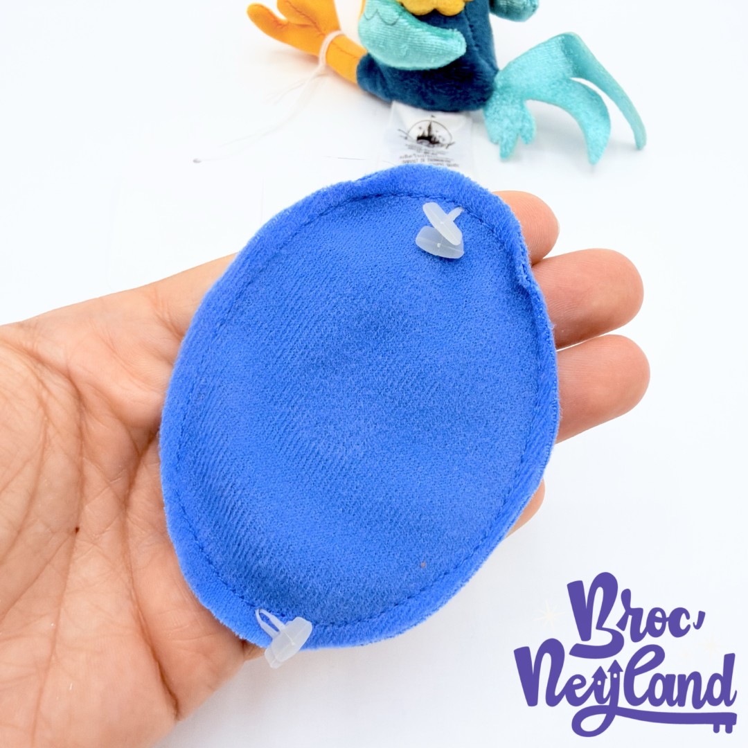 Peluche-épaule-Hei-Hei-Disney-Parks-Disneyland-Vaiana-coq-peluche-aimantée-15-cm (5)