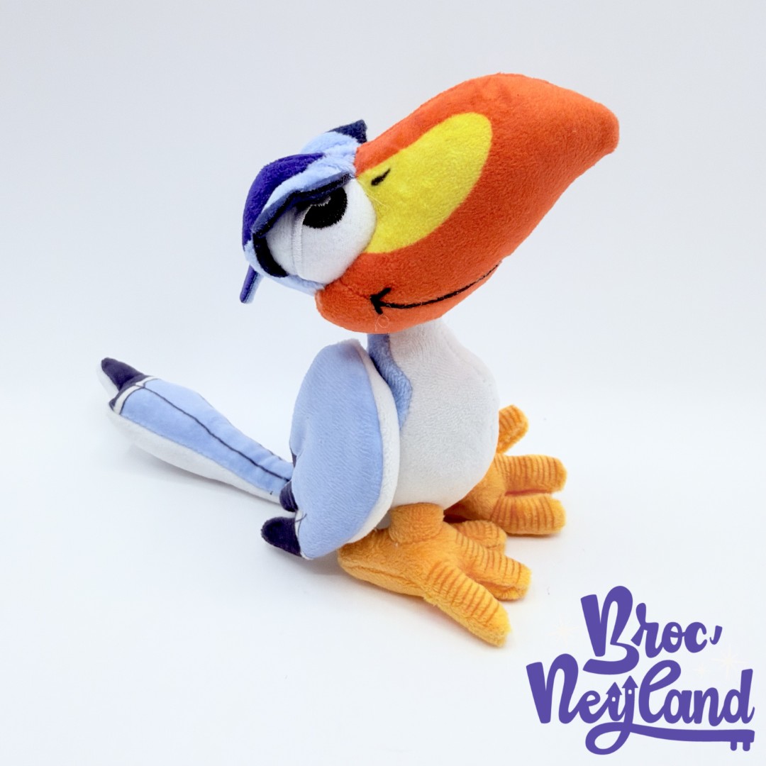 Peluche-épaule-Zazu-Disney-Parks-Disneyland-Le-Roi-Lion-perroquet-bleu-peluche-aimantée-15-cm (2)