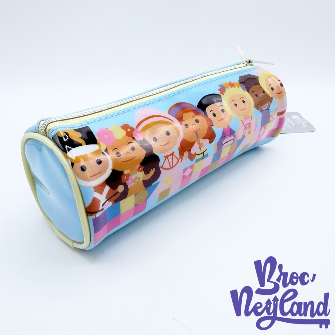 Trousse-Its-a-Small-World-Disneyland-Paris-Disney-attraction-stylos-crayons (3)