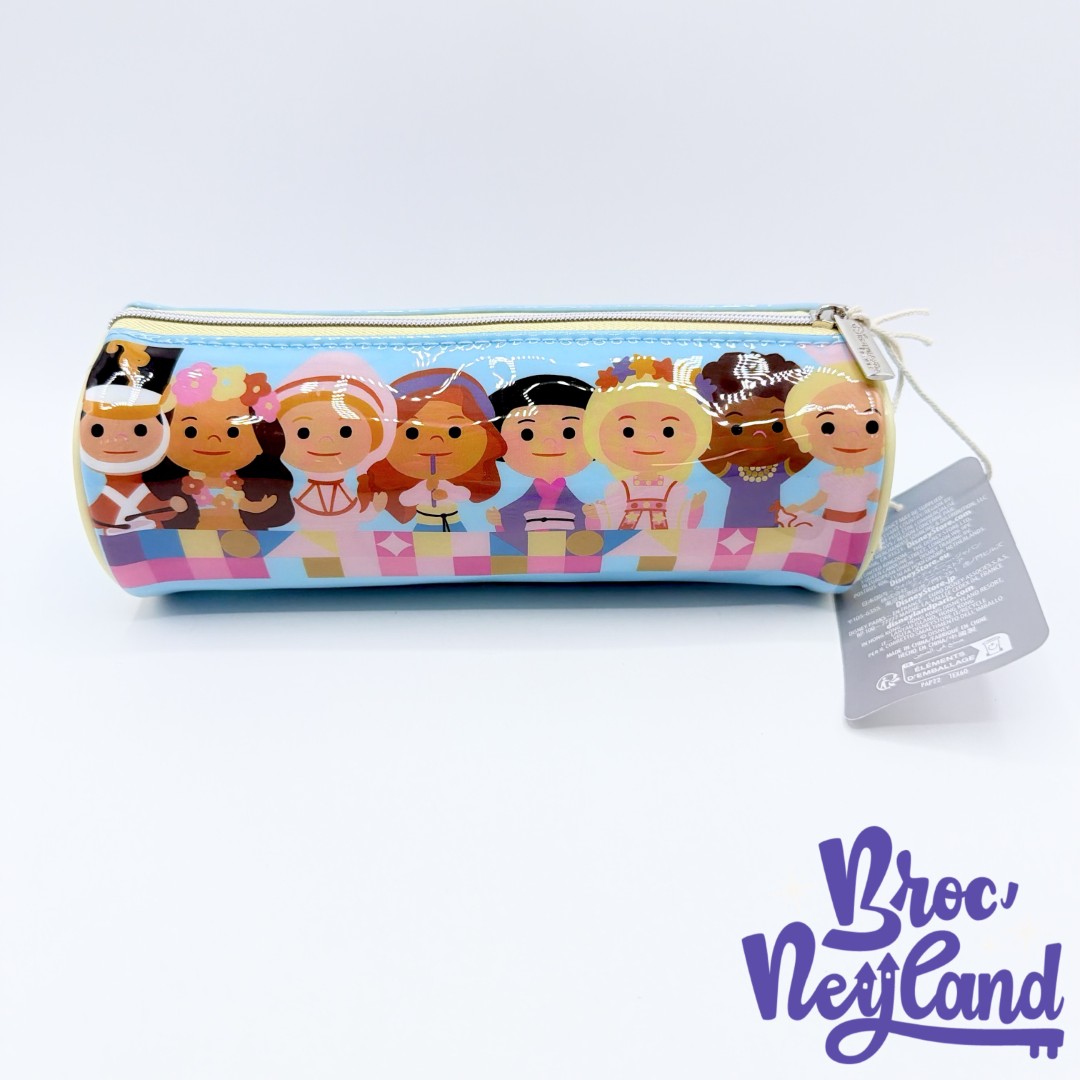 Trousse-Its-a-Small-World-Disneyland-Paris-Disney-attraction-stylos-crayons (5)