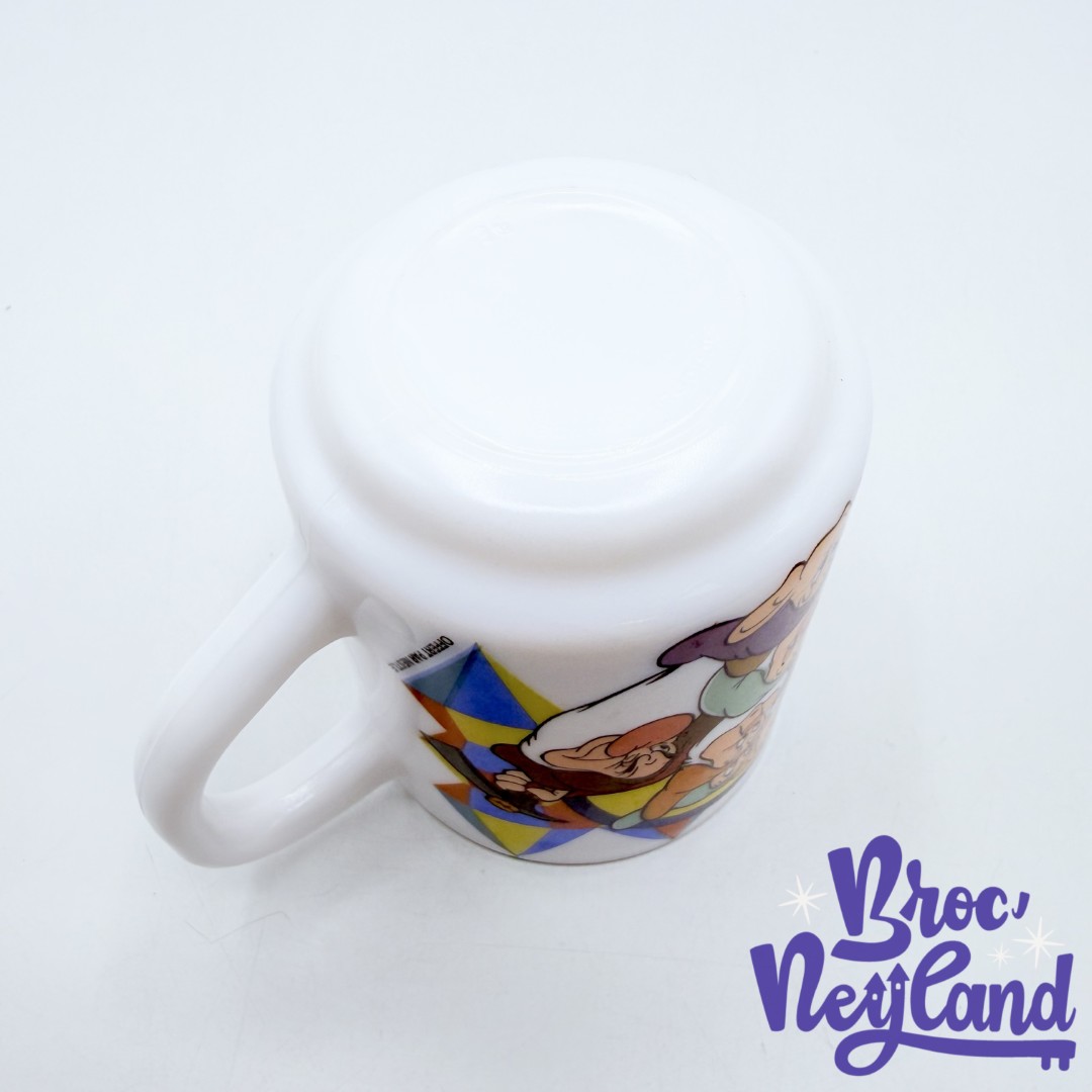 Tasse-Blanche-Neige-et-les-Sept-Nains-Disney-mug-Arcopal-diamant-vintage (4)