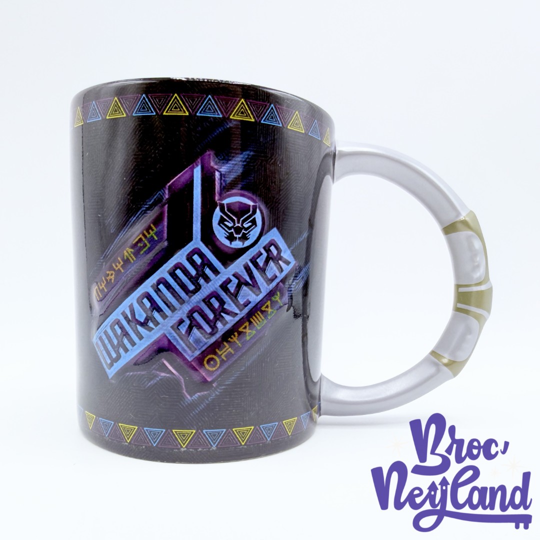 Tasse-Black-Panther-Wakanda-Forever-Marvel-Disney-Store-2022-mug-super-héros-noir (2)