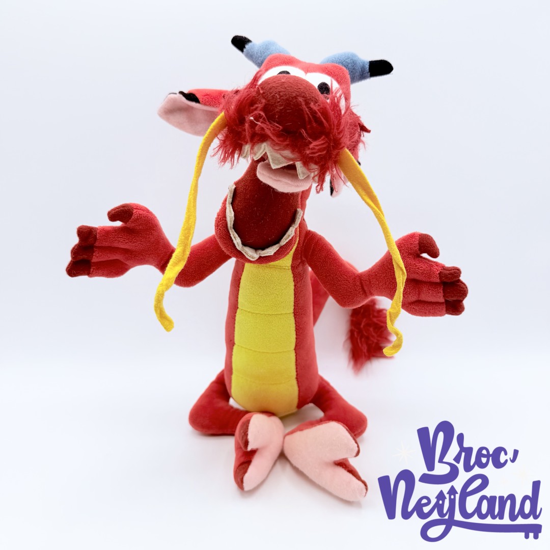 Peluche-Mushu-dragon-rouge-Mulan-Disneyland-Paris-2015-Disney-38-cm (3)