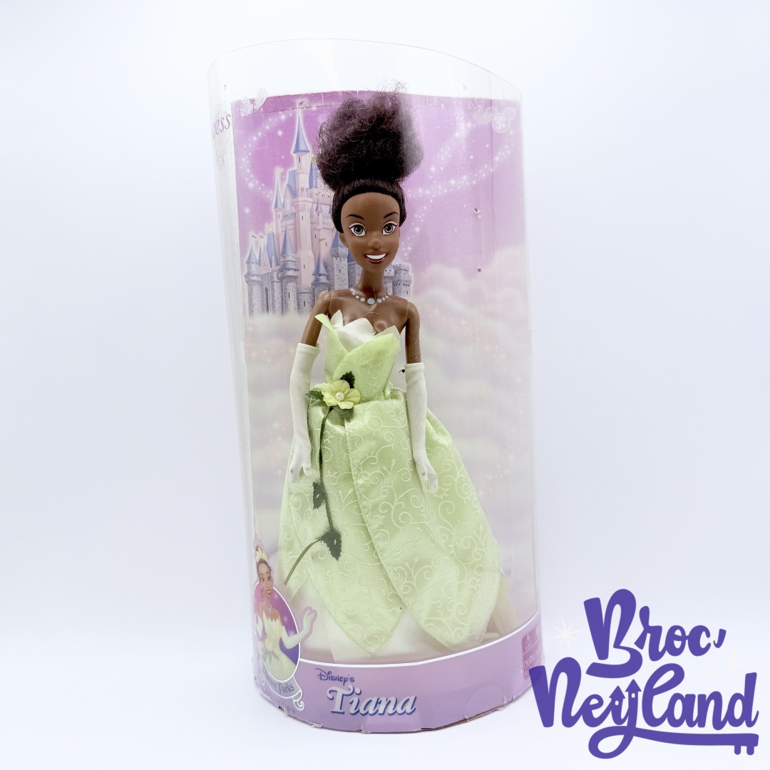Poupée-Tiana-La-Princesse-et-la-Grenouille-Disney-Parks-Collection-princesse-boite (4)