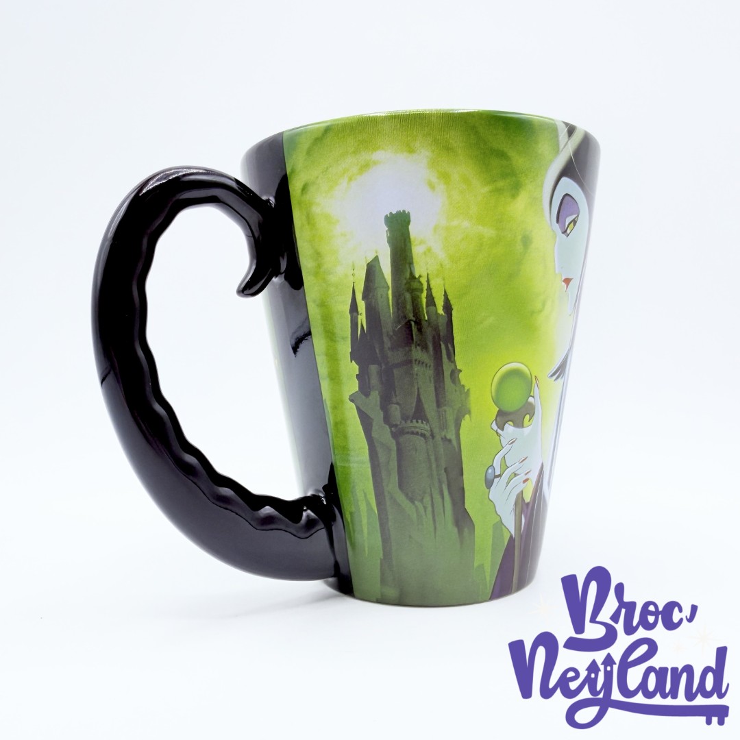 Tasse-Maléfique-Dragon-Disneyland-Paris-2018-Disney-mug-La-Belle-au-Bois-Dormant-noir-vert (1)