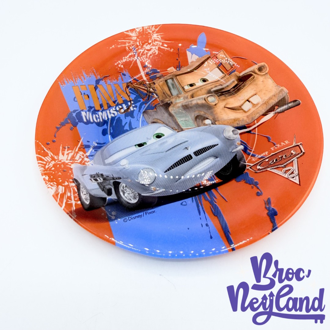 Assiette-Finn-McMissile-Martin-Cars-2-Disney-Pixar-Luminarc-voitures (3)