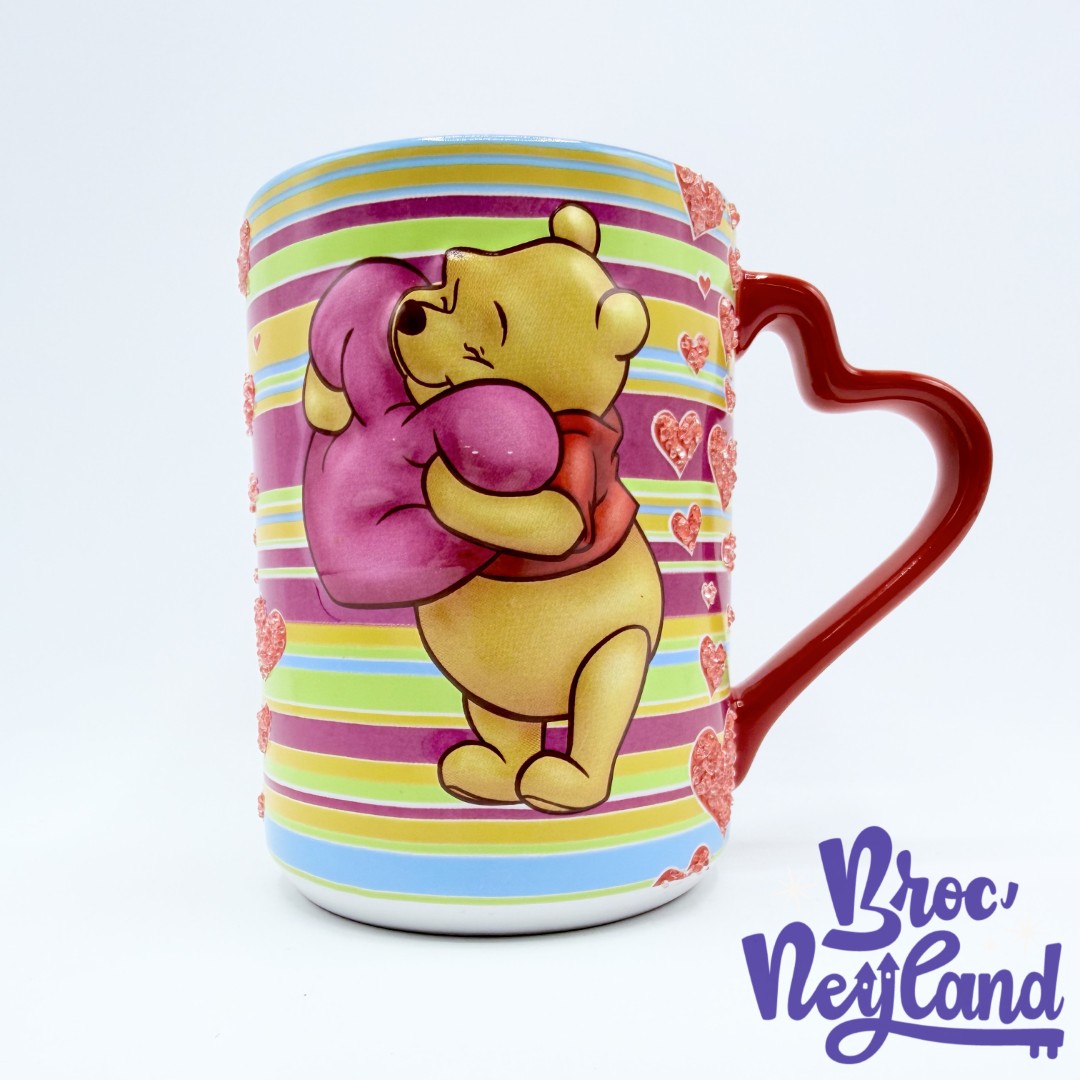 Tasse-Winnie-ourson-coeur-Disneyland-Paris-mug-Disney-strass-rayure-rouge (3)