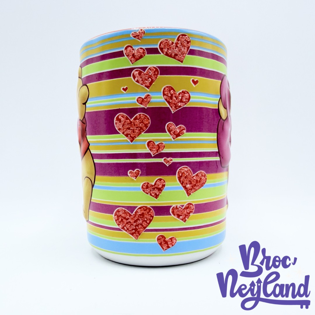 Tasse-Winnie-ourson-coeur-Disneyland-Paris-mug-Disney-strass-rayure-rouge (2)