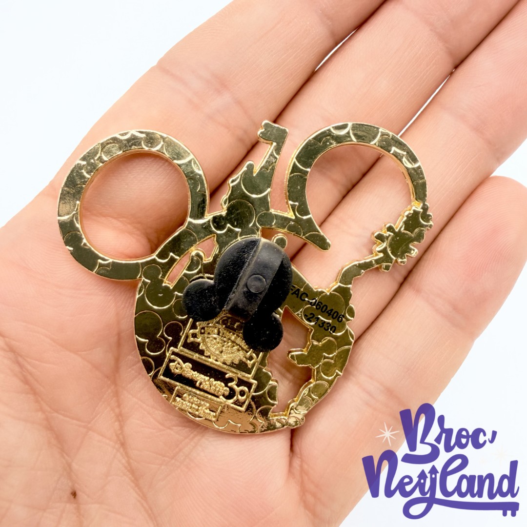 Pin-Château-30ème-anniversaire-Opening-Edition-Disneyland-Paris-2022-Tinker-Bell-with-Wand-30th-Anniversary-148699 (1)