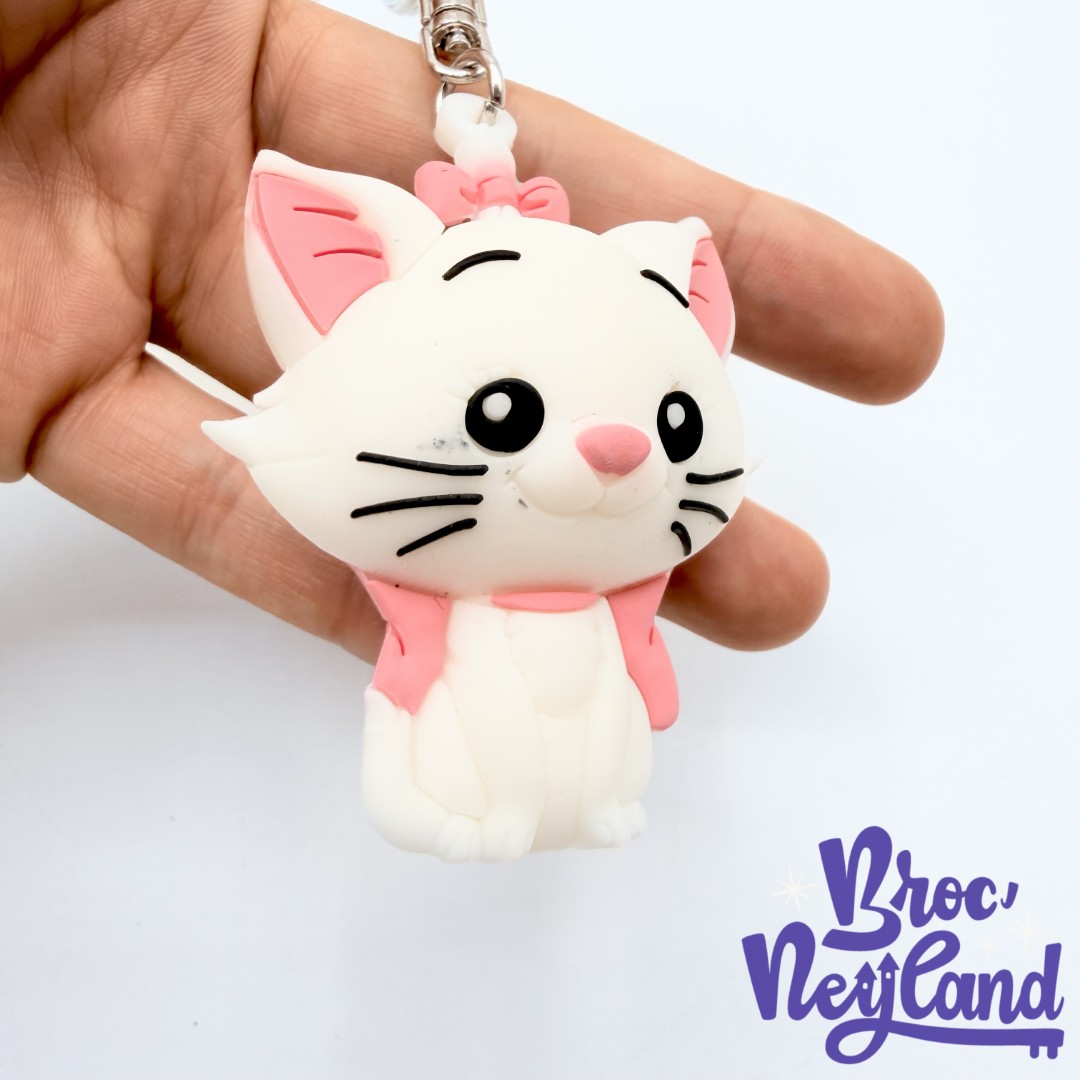 Porte-clés-Marie-Les-Aristochats-Disneyland-Paris-Disney-figurine-plastique-chat-blanc (3)