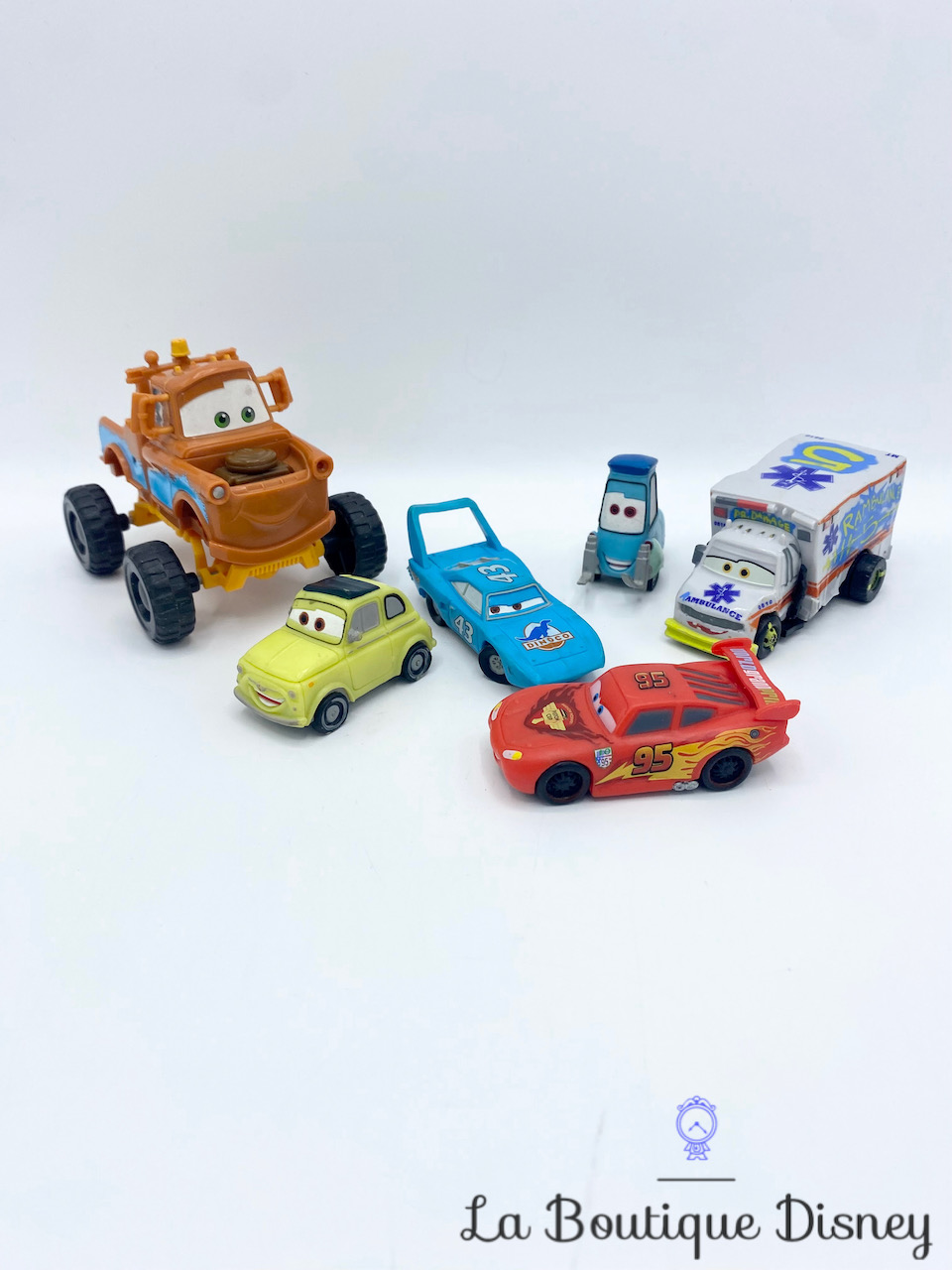 Figurines Voitures Cars Disney Pixar Bully Flash McQueen Martin