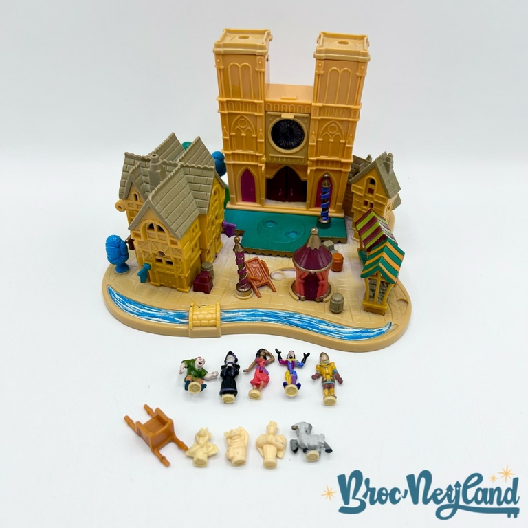 Le bossu de notre dame 1995 Polly Pocket : Achat occasion | Figurines