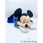 peluche-mickey-mouse-dort-dodo-disney-parks-disneyland-nuit-couché-9