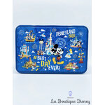 boite-métal-disneyland-paris-best-day-ever-bleu-biscuits-gateaux-4