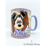 tasse-minnie-mouse-mornings-arent-pretty-pyjama-matin-mug-disney-xxl-grand-café-1
