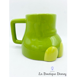 tasse-le-voyage-arlo-patte-dinosaure-vert-disney-store-mug-spot-1