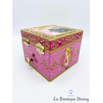 boite-a-musique-aurore-la-belle-au-bois-dormant-disneyland-disney-carré-rose-princess-boite-bijoux-5