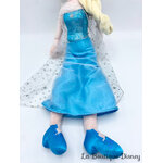 poupée-chiffon-elsa-la-reine-des-neiges-étoiles-disneyland-disney-princesse-robe-bleu-cape-6