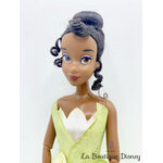 poupée-tiana-la-princesse-et-la-grenouille-disney-store-mannequin-1
