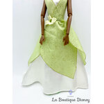 poupée-tiana-la-princesse-et-la-grenouille-disney-store-mannequin-4