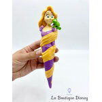 stylo-raiponce-pascal-disneyland-paris-disney-crayon-relief-3d-3