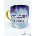 tasse-buzz-éclair-not-just-a-toy-disney-store-mug-toy-story-jaune-1