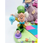 figurine-de-collection-alice-au-pays-des-merveilles-scène-thé-arbre-disneyland-paris-disney-résine-lapin-chapelier-forêt-2