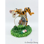 boule-a-neige-tigrou-petit-gourou-disney-store-winnie-ourson-snow-globe-2