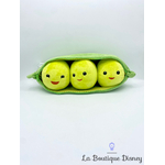 peluche-petits-pois-toy-story-disney-store-vert-grand-légume-écusson-3