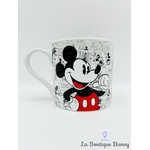 tasse-lettre-j-mickey-mouse-disneyland-paris-mug-disney-alphabet-bande-dessiné-noir-blanc-5