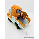 peluche-martin-cars-disney-nicotoy-dépanneuse-marron-3